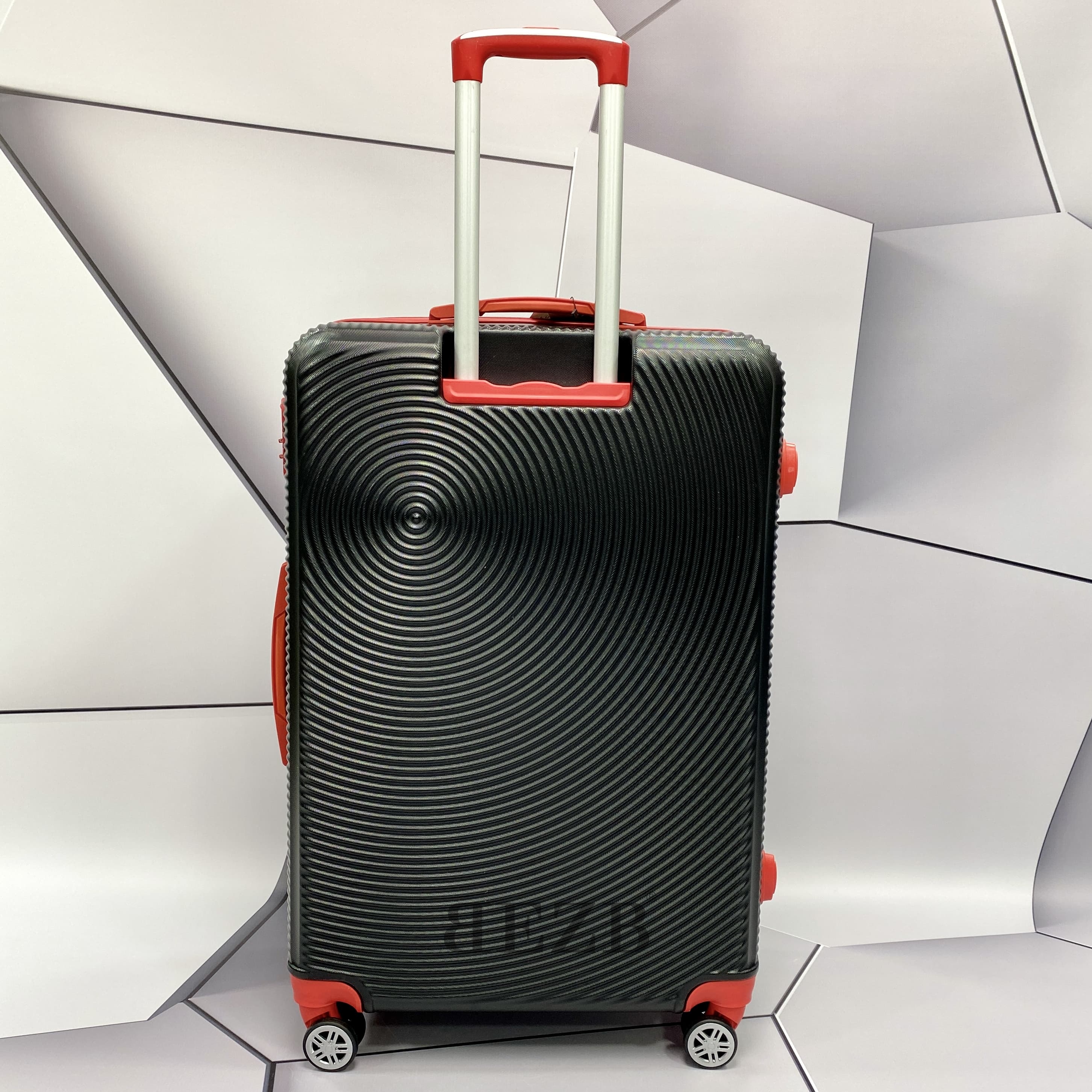 Средний чемодан из АБС Поликарбонат MCS V341 M BLACK/RED - 5