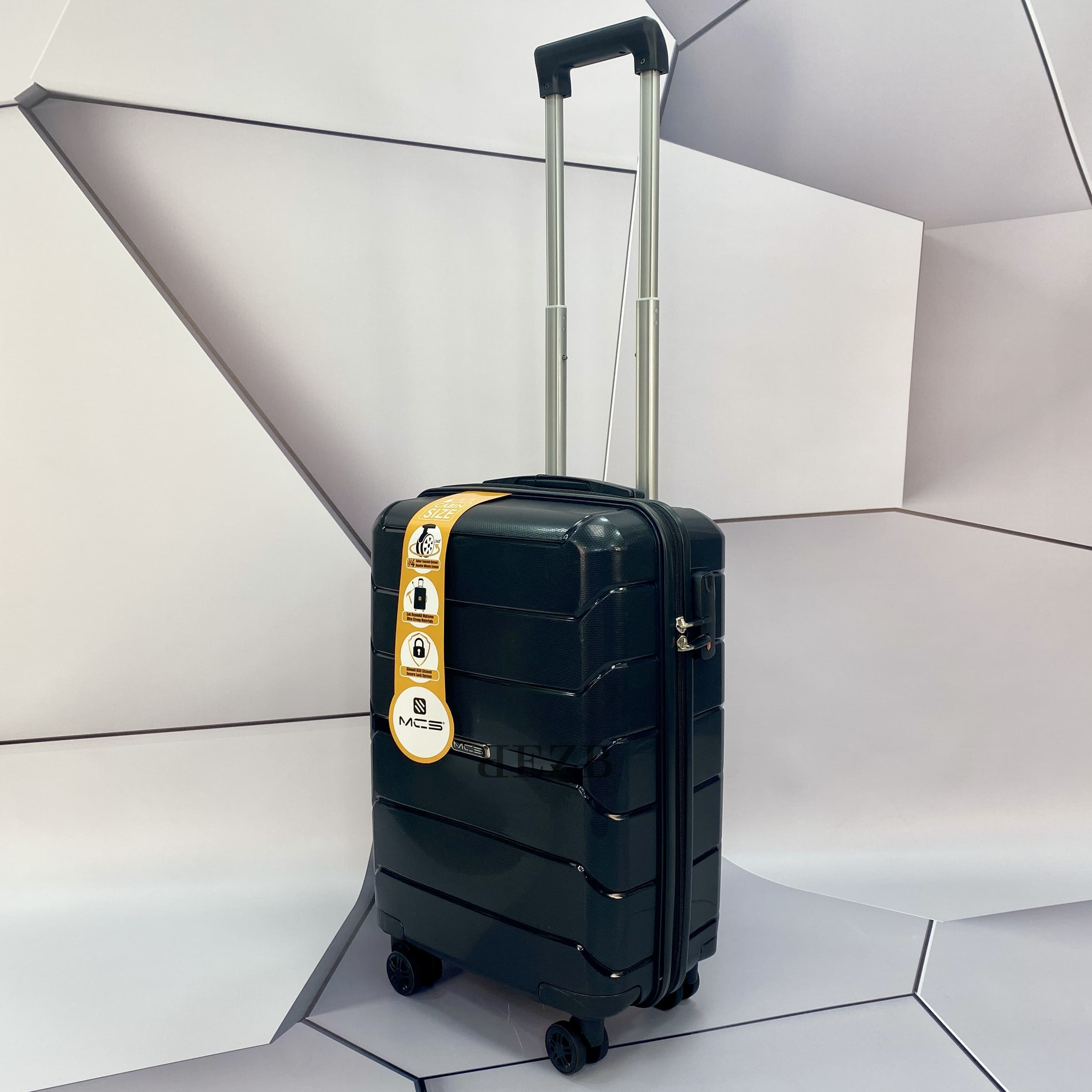 Маленький чемодан для ручьной клади из полипропилена MCS V366 S BLACK! Для 8-10 кг! - 6