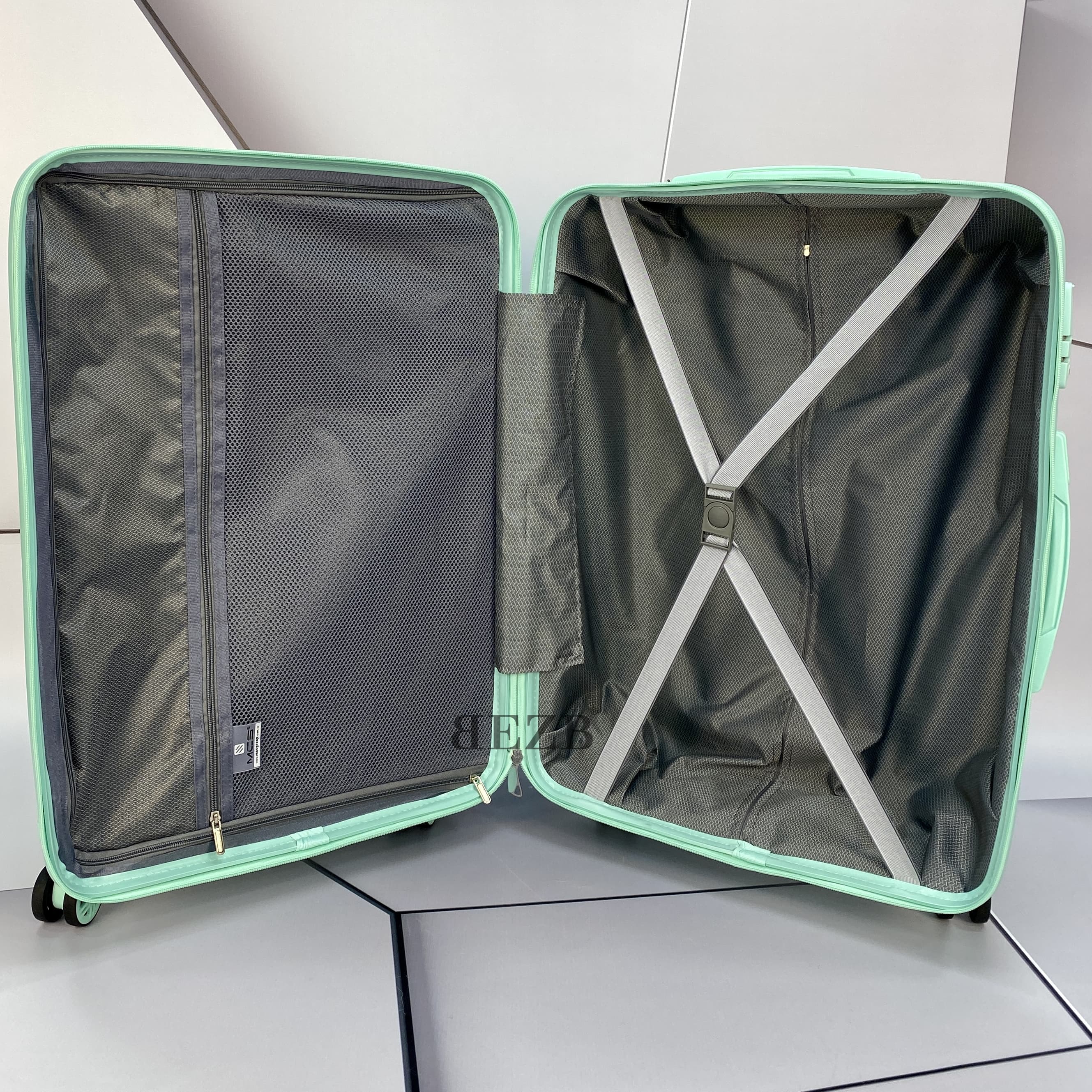 Большой чемодан из полипропилена MCS V366 L MINT GREEN! Для 23 кг! - 3