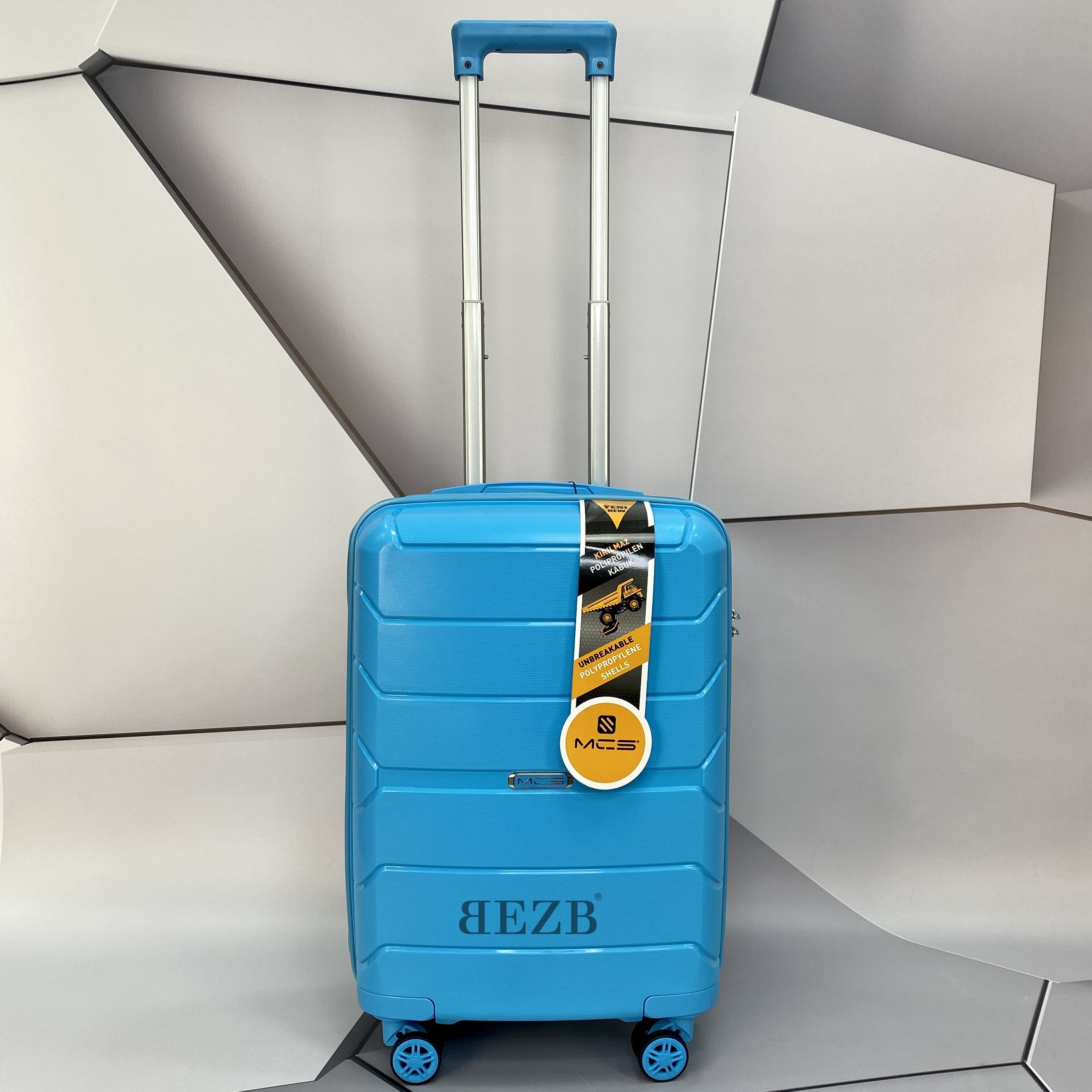 Маленький чемодан для ручьной клади из полипропилена MCS V366 S L. BLUE! Для 8-10 кг!