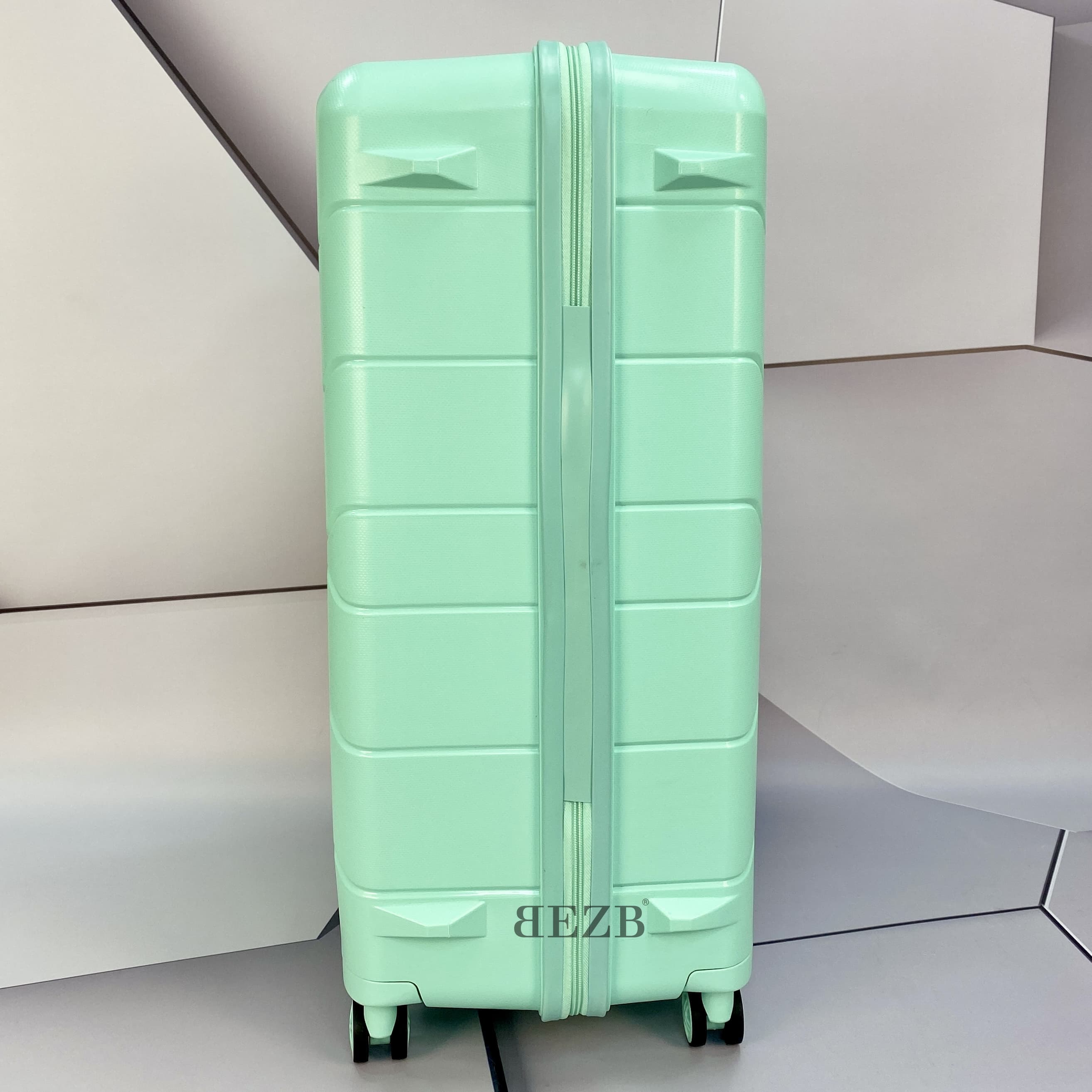 Комплект чемоданов из ПОЛИПРОПИЛЕНА! Ударостойкиe ! SET MCS V366 MINT GREEN - 4